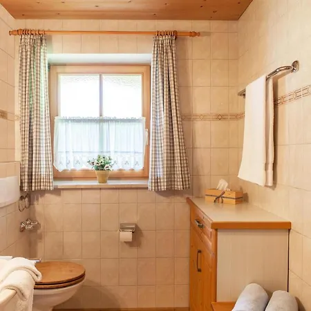 Hotel Ferienwohnung Alpenrose Grainau