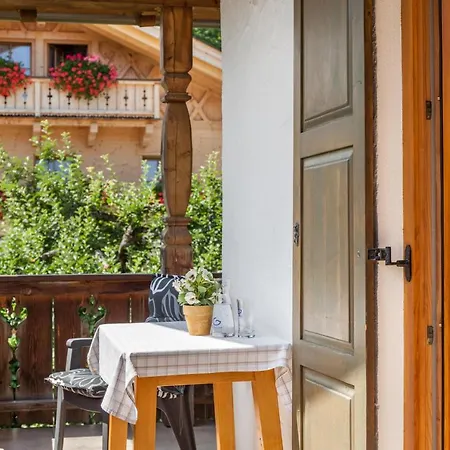 Hotel Ferienwohnung Alpenrose Grainau