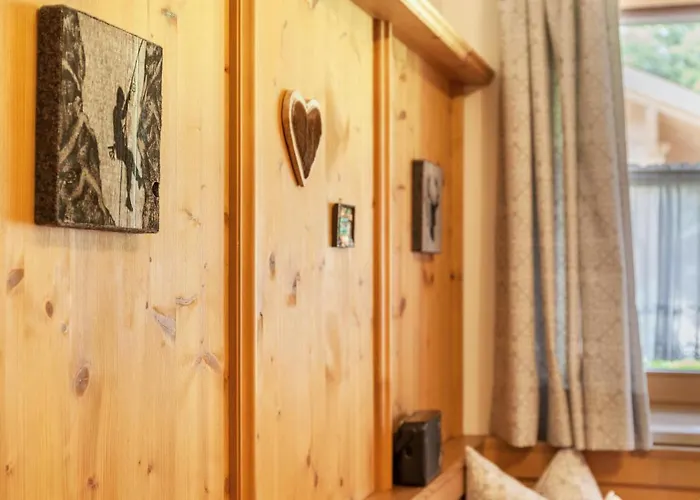 Hotel Ferienwohnung Alpenrose